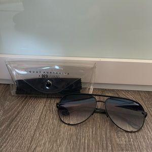 Quay oversized aviators